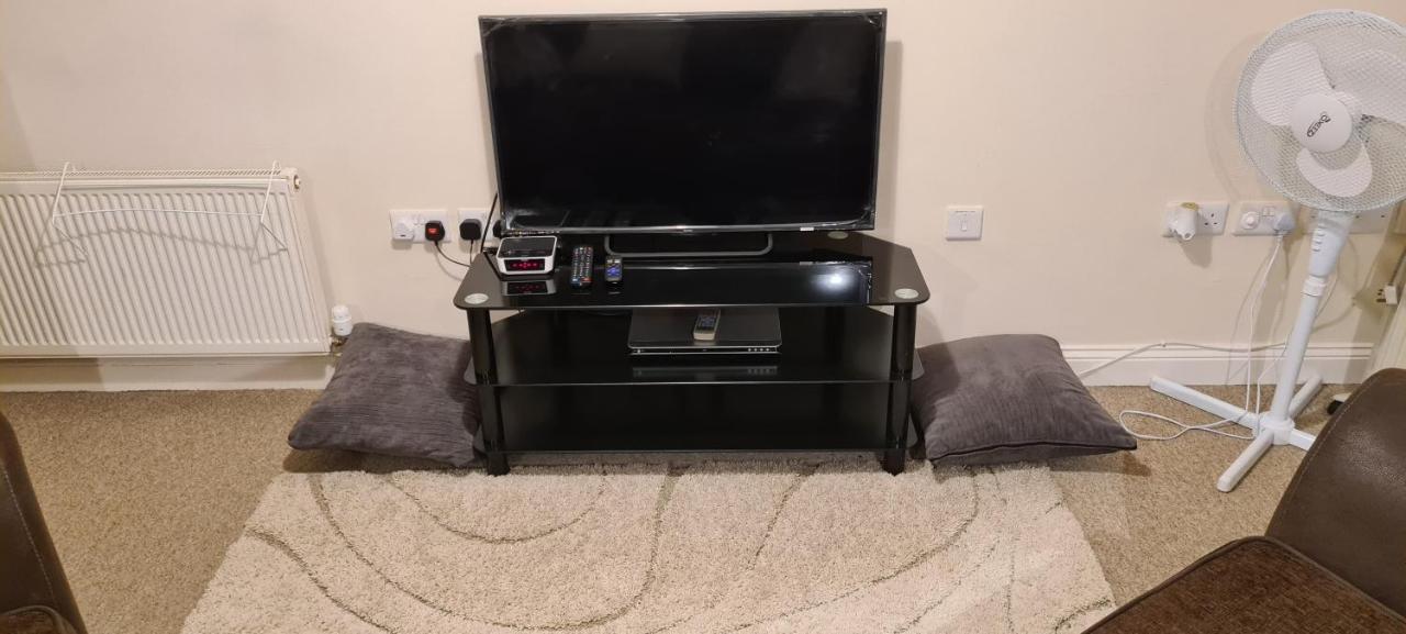 דירות מילטון קינס Exquisite Reserves Mk מראה חיצוני תמונה
